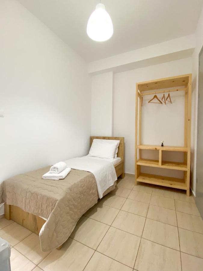 Acta'S Rooms Himare Exterior photo
