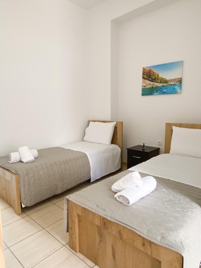 Acta'S Rooms Himare Exterior photo