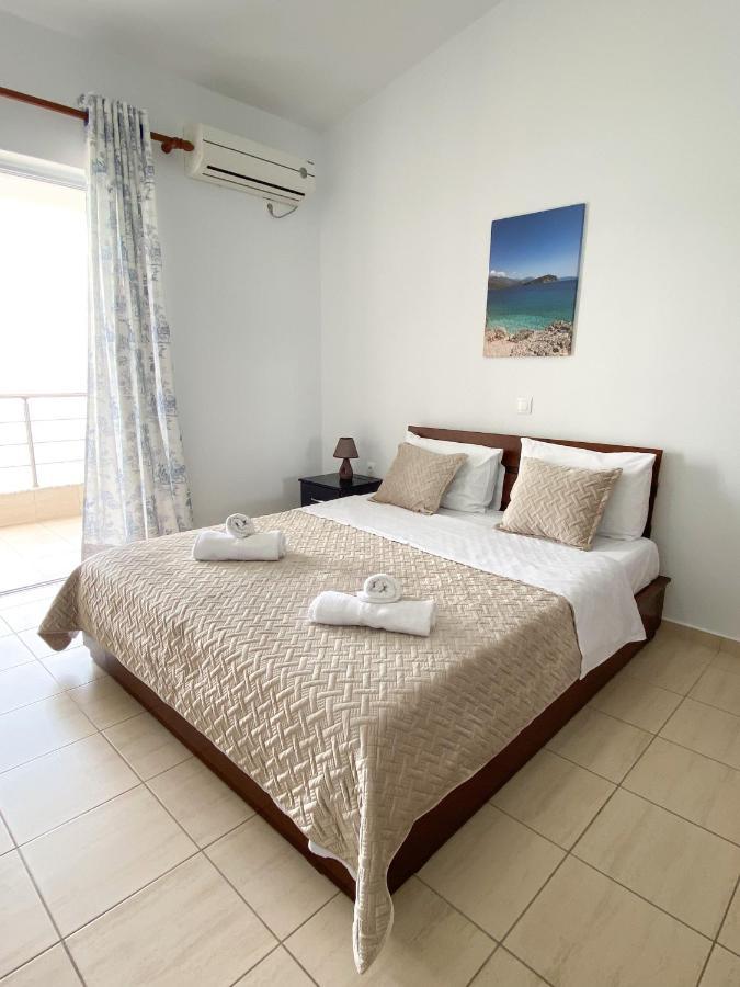 Acta'S Rooms Himare Exterior photo