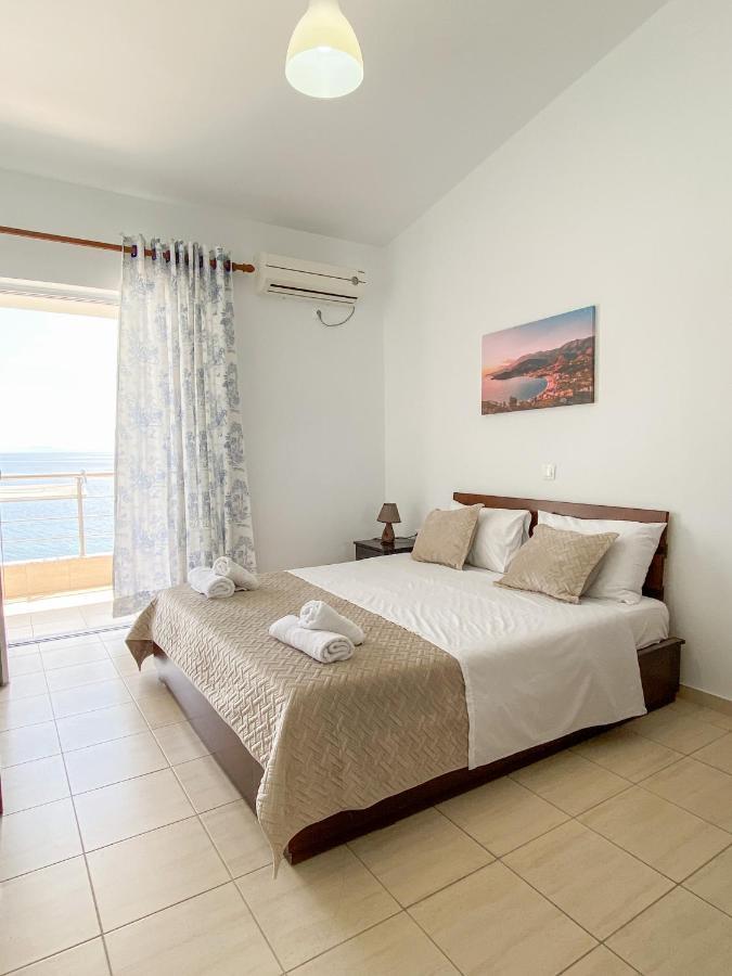 Acta'S Rooms Himare Exterior photo